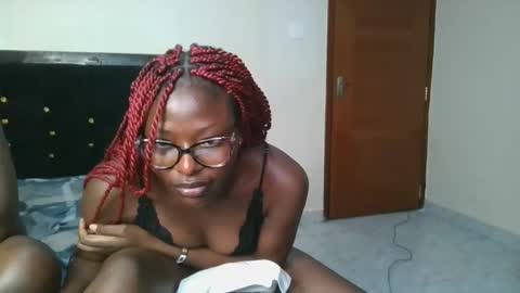 Bubbly online show from December 2, 3:38 am