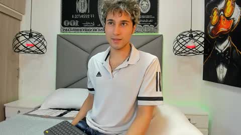 Buddy Whitte online show from October 30, 12:17 pm