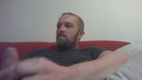 budgie1095 online show from January 8, 6:31 pm