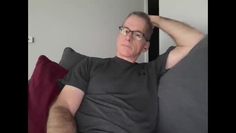 budman004 online show from September 26, 7:44 pm