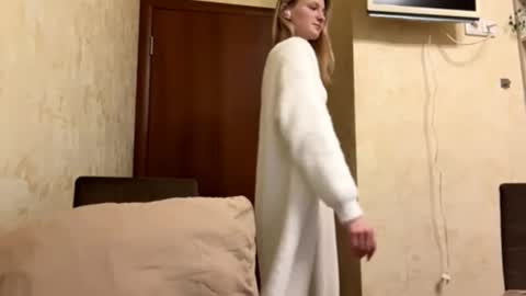 Nicole online show from February 7, 9:18 pm