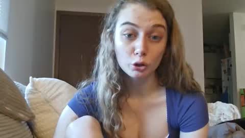 Buffy online show from March 19, 12:49 am