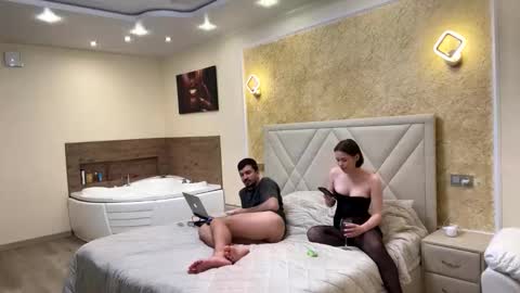 bugs_and_bunny13 online show from November 3, 6:20 pm