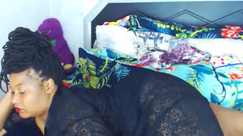 bulkyyass4u online show from February 13, 11:02 am