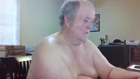 bullfrogg5050 online show from February 23, 5:48 pm