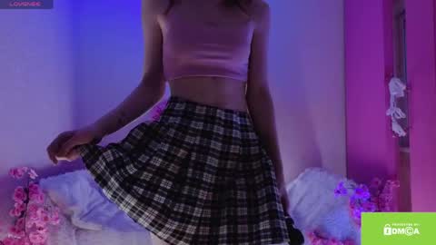 Kira online show from April 13, 2:54 pm