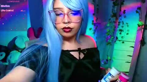 Snapshot of bunnylilith_ chatting on September 30, 12:43 am bunnylilith_ online show from September 30, 12:43 am