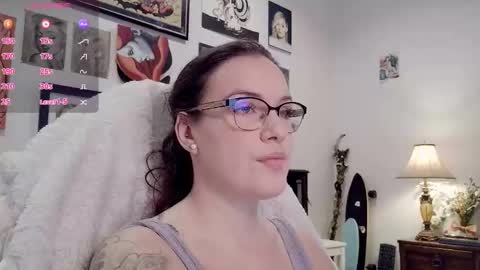 bunnynextdoor online show from March 25, 2:02 pm