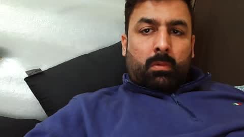 Hairy Arabian online show from December 3, 3:51 am