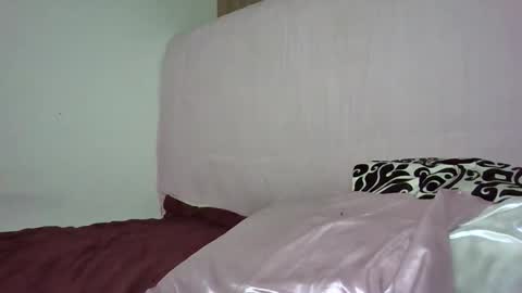 desire online show from April 3, 1:34 am