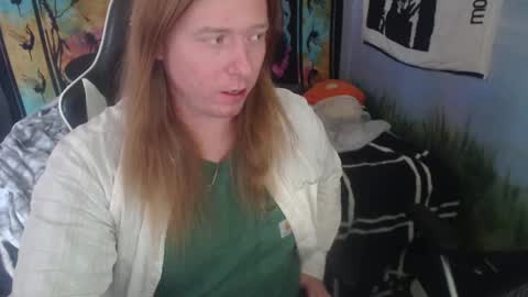 burningflute online show from December 17, 10:32 pm