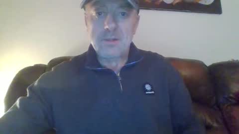 burnleyguy1977 online show from May 16, 2:30 am