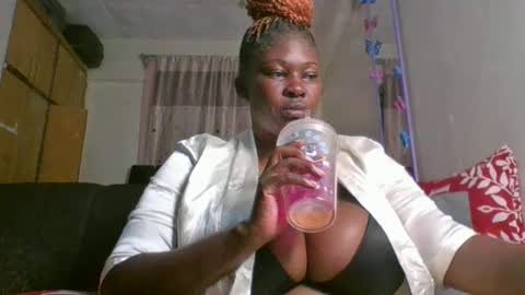 burstysasha online show from April 4, 6:37 pm