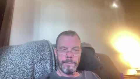 bushbeautician online show from February 3, 8:35 pm