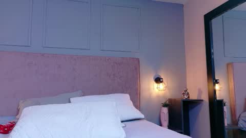 Busty zay online show from April 10, 8:57 pm