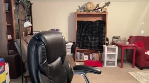 bustyballs100 online show from January 15, 2:15 pm