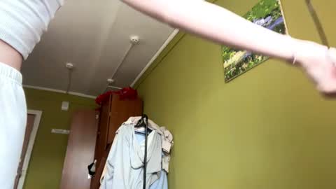 butyhoi online show from July 13, 3:15 pm
