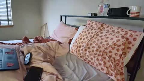 bxdieelatina online show from February 21, 10:57 pm