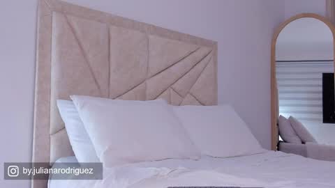    online show from April 8, 12:24 am