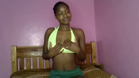 C--trish online show from October 23, 11:55 am