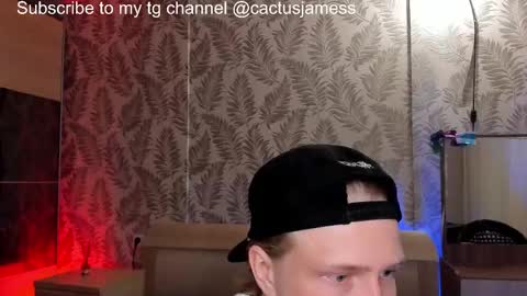 James online show from October 31, 7:03 pm