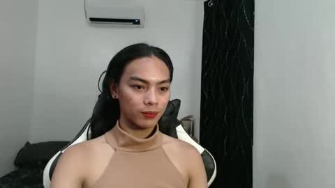 caitessa_bellemoir online show from November 29, 6:37 pm