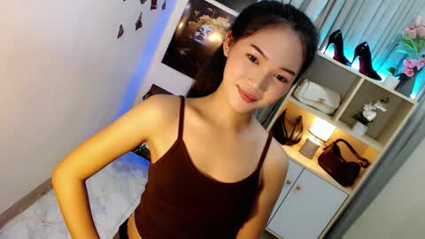 caitlin online show from October 25, 7:47 pm