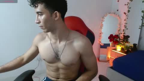 caius online show from April 5, 12:02 pm