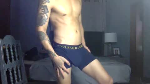 cajunyellowdaddy online show from October 3, 4:10 am