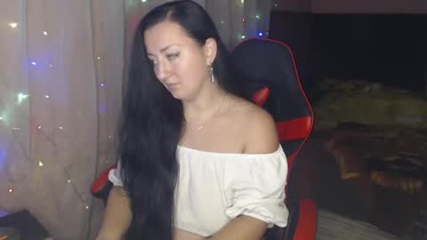 Shaya online show from November 11, 5:04 pm