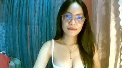 Snapshot of calla_freya chatting on October 20, 12:54 pm Freya online show from October 20, 12:54 pm