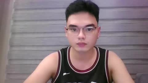Snapshot of callmesammy21 chatting on October 18, 5:17 pm callmesammy21 online show from October 18, 5:17 pm