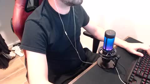 DesertBoy2023 online show from February 15, 11:47 pm