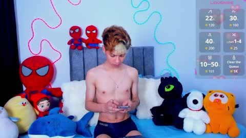 callum online show from April 7, 7:21 am