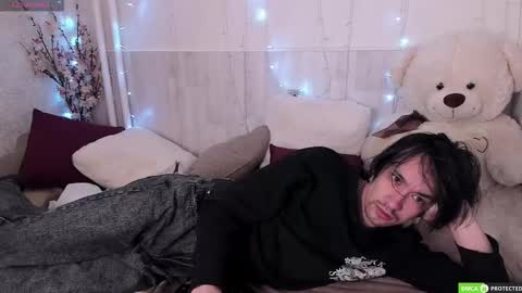 Calvin Owens online show from November 3, 4:02 am