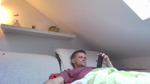 cam_bitch_boy online show from December 8, 8:41 am