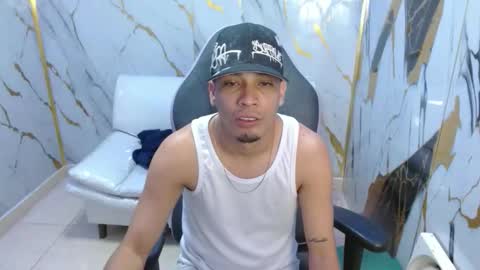 cam_xman online show from February 13, 3:15 pm