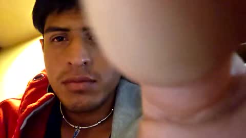 camachochuy1221 online show from December 1, 6:39 pm