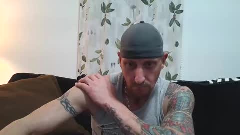 Chillaxin lets talk  online show from January 24, 5:21 am