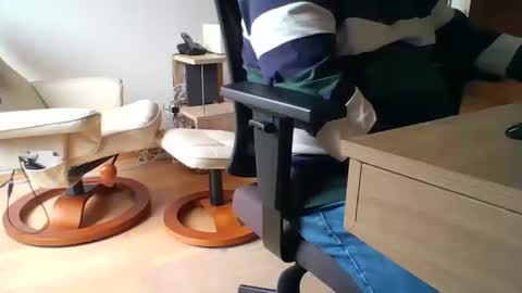 Snapshot of camcologne chatting on September 30, 9:42 am camcologne online show from September 30, 9:42 am