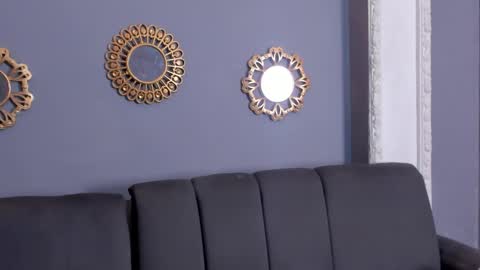 CAMERON online show from October 25, 1:00 pm