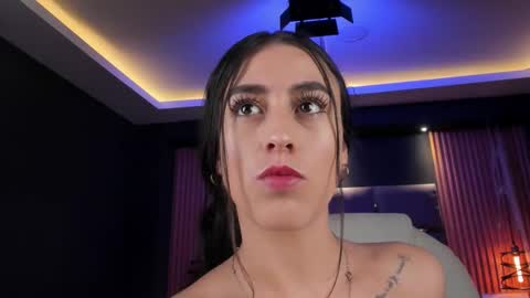 camila_martinez9 online show from November 10, 11:46 am