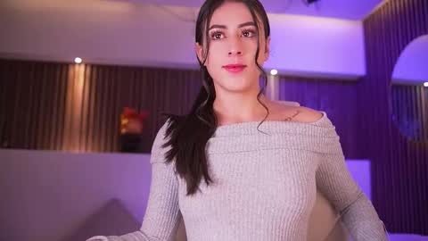 camila_martinez9 online show from March 16, 11:36 am