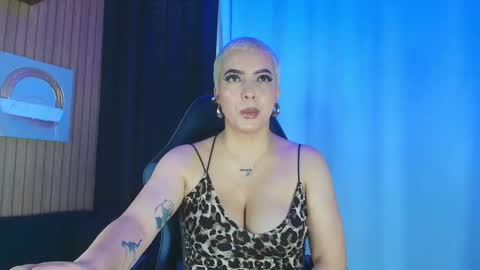    online show from December 3, 10:49 am