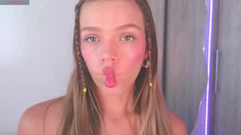 Camila Monroee  online show from April 15, 2:42 pm