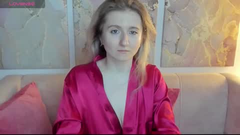 camilladreamer online show from March 27, 5:14 pm