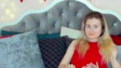 camilladreamer online show from March 22, 8:02 pm