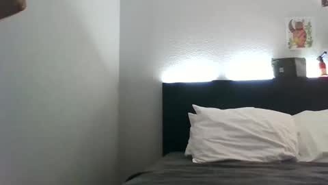 CamilleJesse online show from December 21, 5:47 am