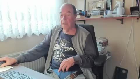 Cammee online show from December 2, 9:52 am