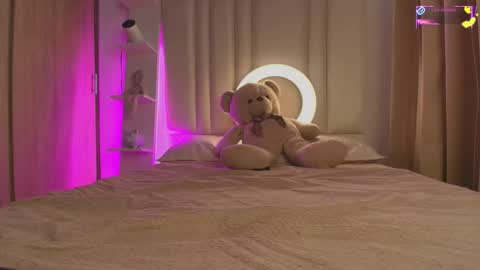 Laura Camila online show from November 26, 7:54 pm